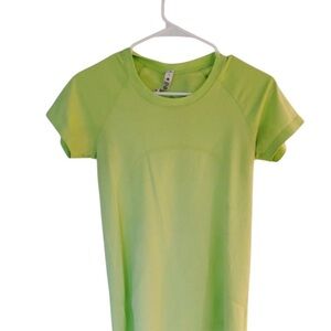 Lululemon Lime Green size 6 swifty T shirt